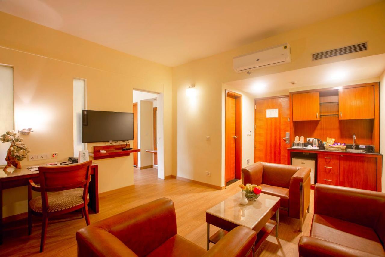 Hotel Evoma à Bangalore Extérieur photo