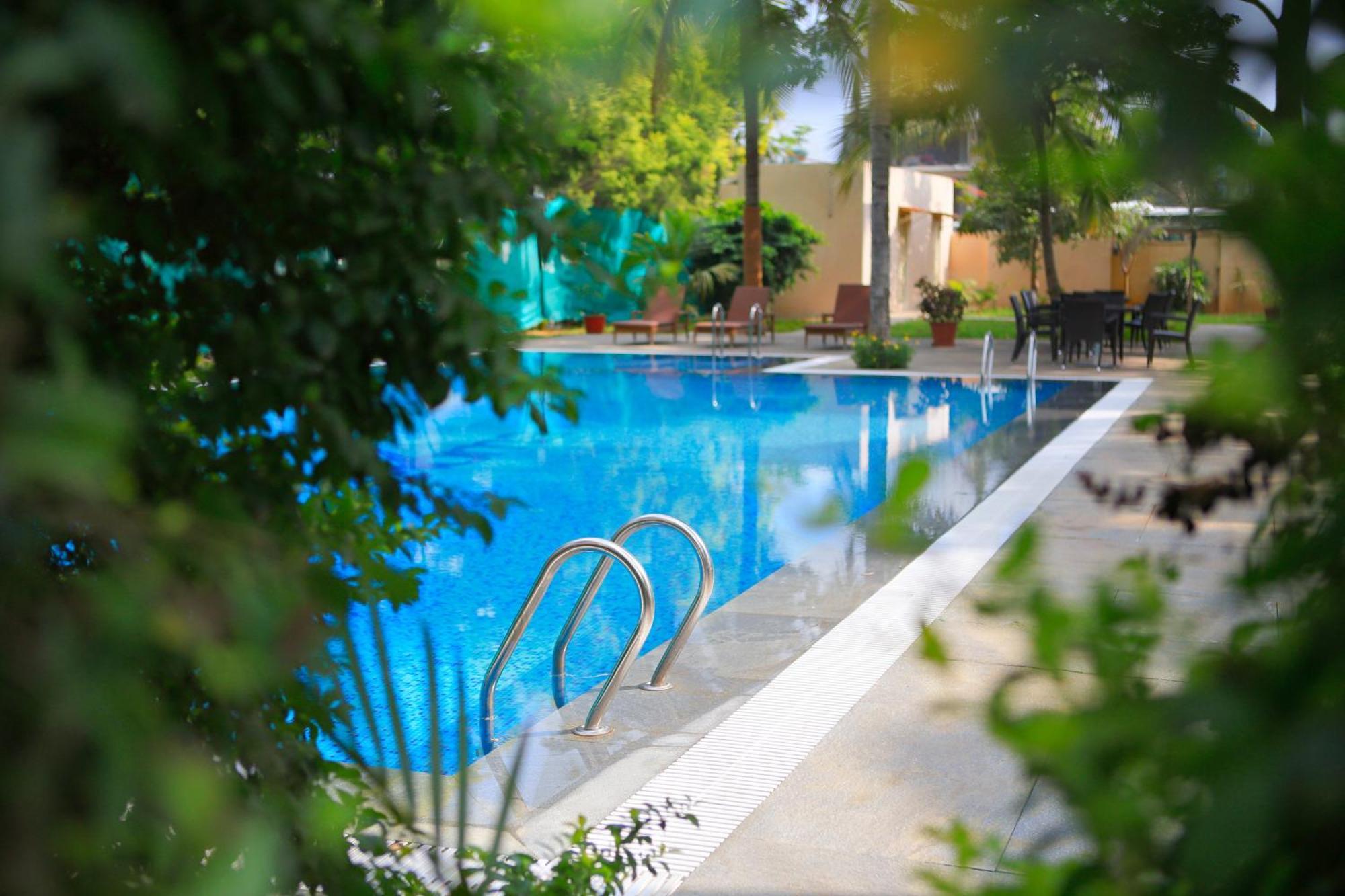 Hotel Evoma à Bangalore Extérieur photo