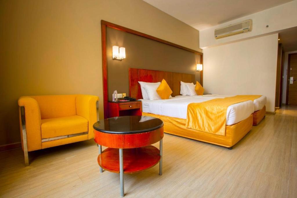 Hotel Evoma à Bangalore Extérieur photo